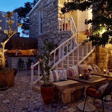 Morisi Avlu Hotel Alacatı Bagian luar foto