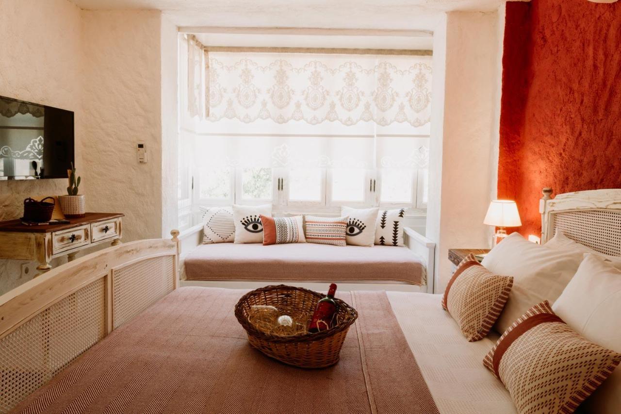 Morisi Avlu Hotel Alacatı Bagian luar foto