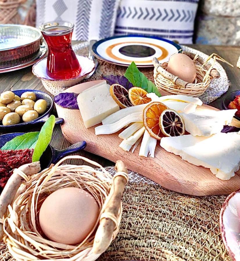 Morisi Avlu Hotel Alacatı Bagian luar foto