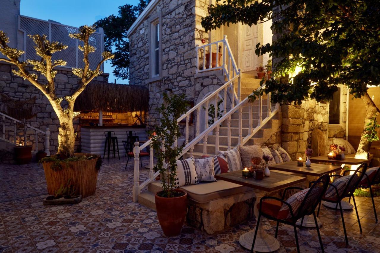Morisi Avlu Hotel Alacatı Bagian luar foto