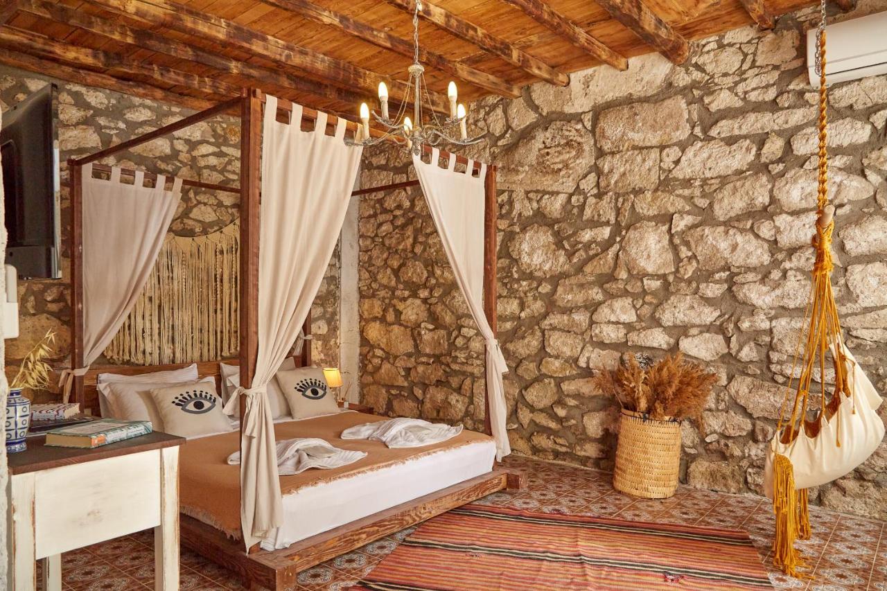 Morisi Avlu Hotel Alacatı Bagian luar foto