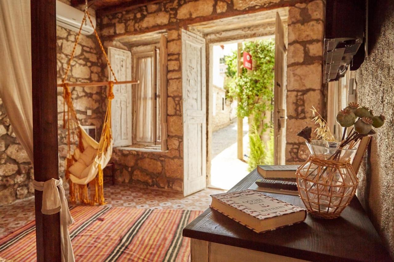 Morisi Avlu Hotel Alacatı Bagian luar foto