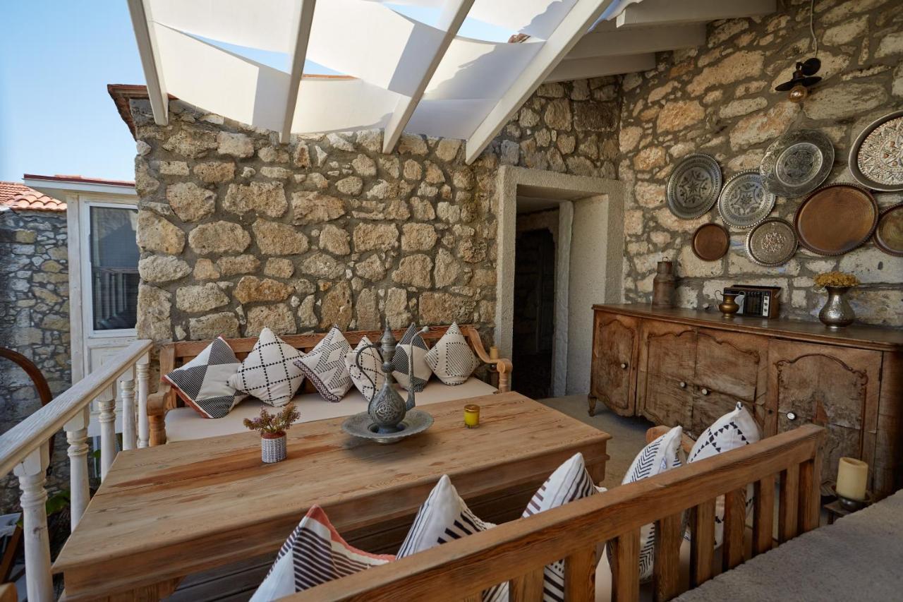Morisi Avlu Hotel Alacatı Bagian luar foto