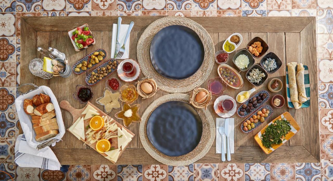 Morisi Avlu Hotel Alacatı Bagian luar foto