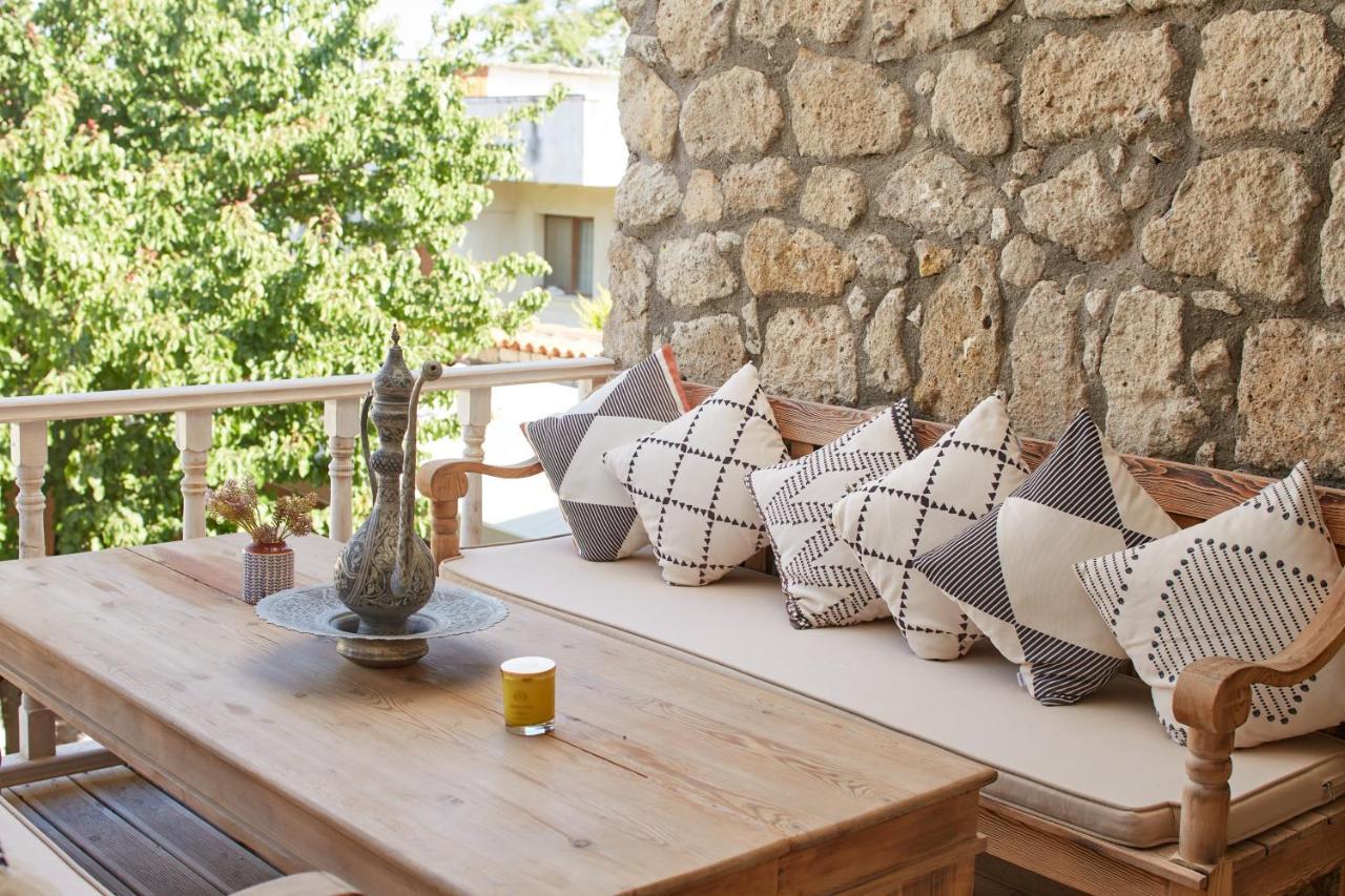 Morisi Avlu Hotel Alacatı Bagian luar foto
