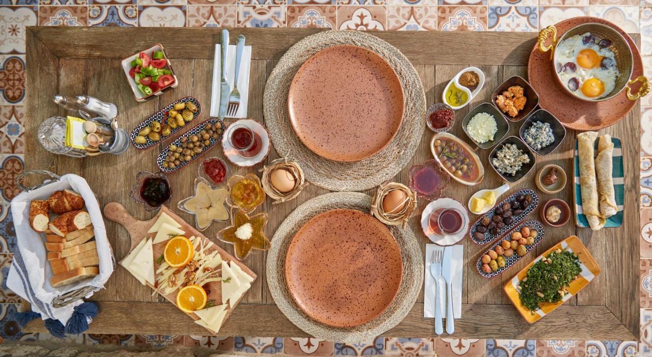 Morisi Avlu Hotel Alacatı Bagian luar foto